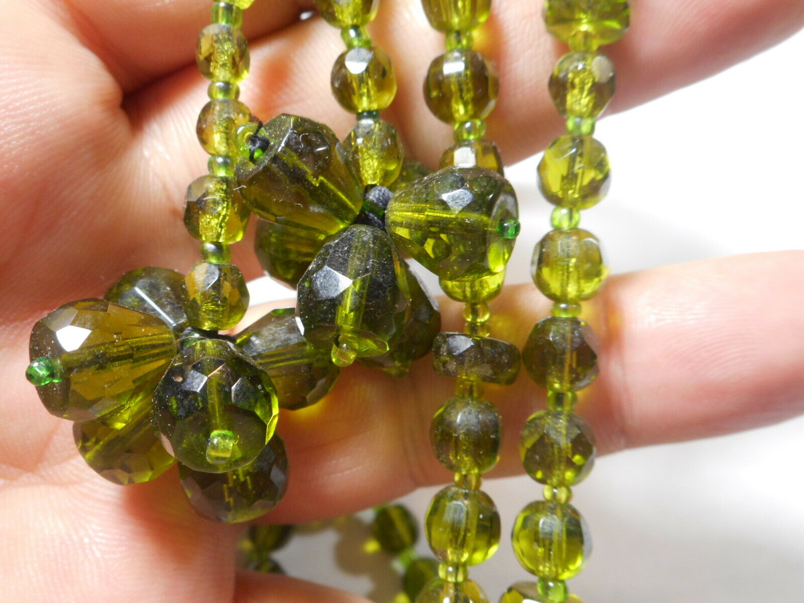Antique Green Crystal Art Deco Necklace Flapper Dangles Wear Repair Restring