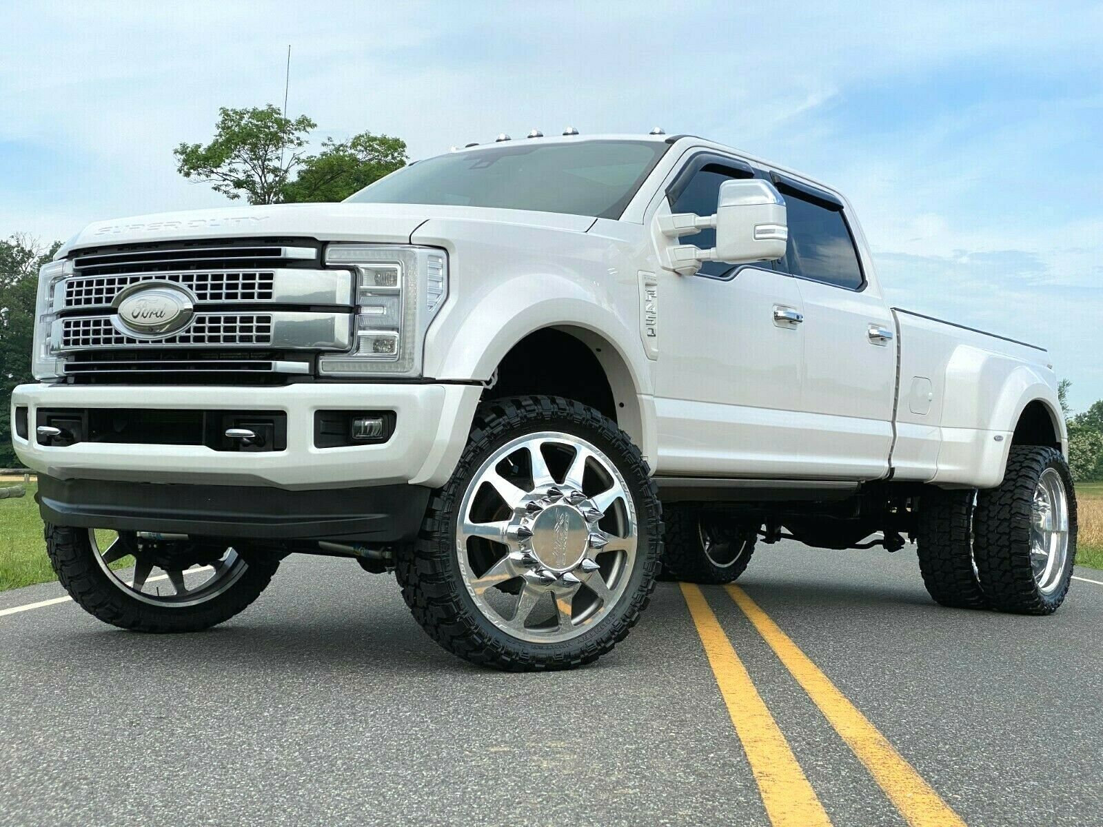 2017 Ford F-450 Platinum Lifted Drw Must See 2017 Ford F450 Drw 6.7l Diesel 4x4 Platinum On 26" Jtx Killer Look Must See Wow